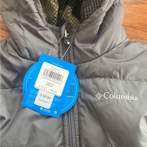NWT boys Columbia reversible jacket size small